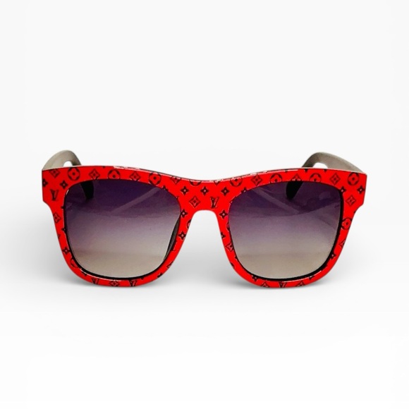 Louis Vuitton Blade Sunglasses LV Red and Black with Gold Accents - Picture 3 of 9